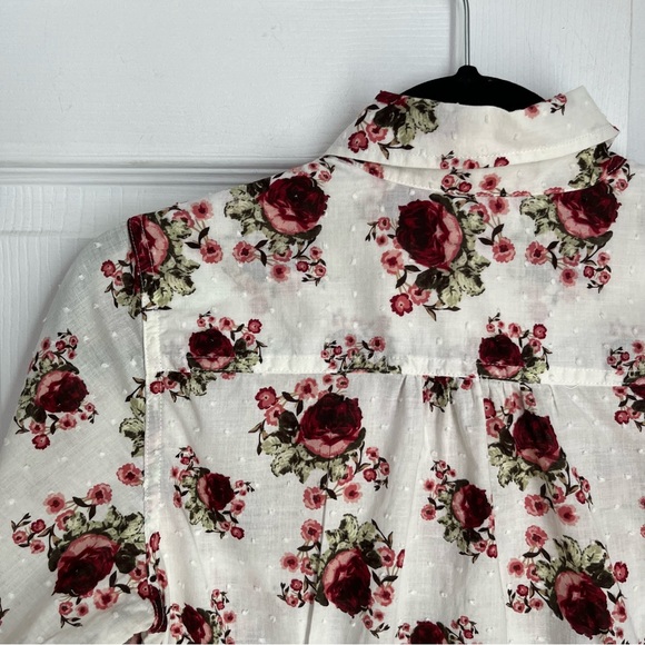 SWISS DOT FLORAL BUTTON DOWN BY DENVER HAYES - Picture 5 of 9